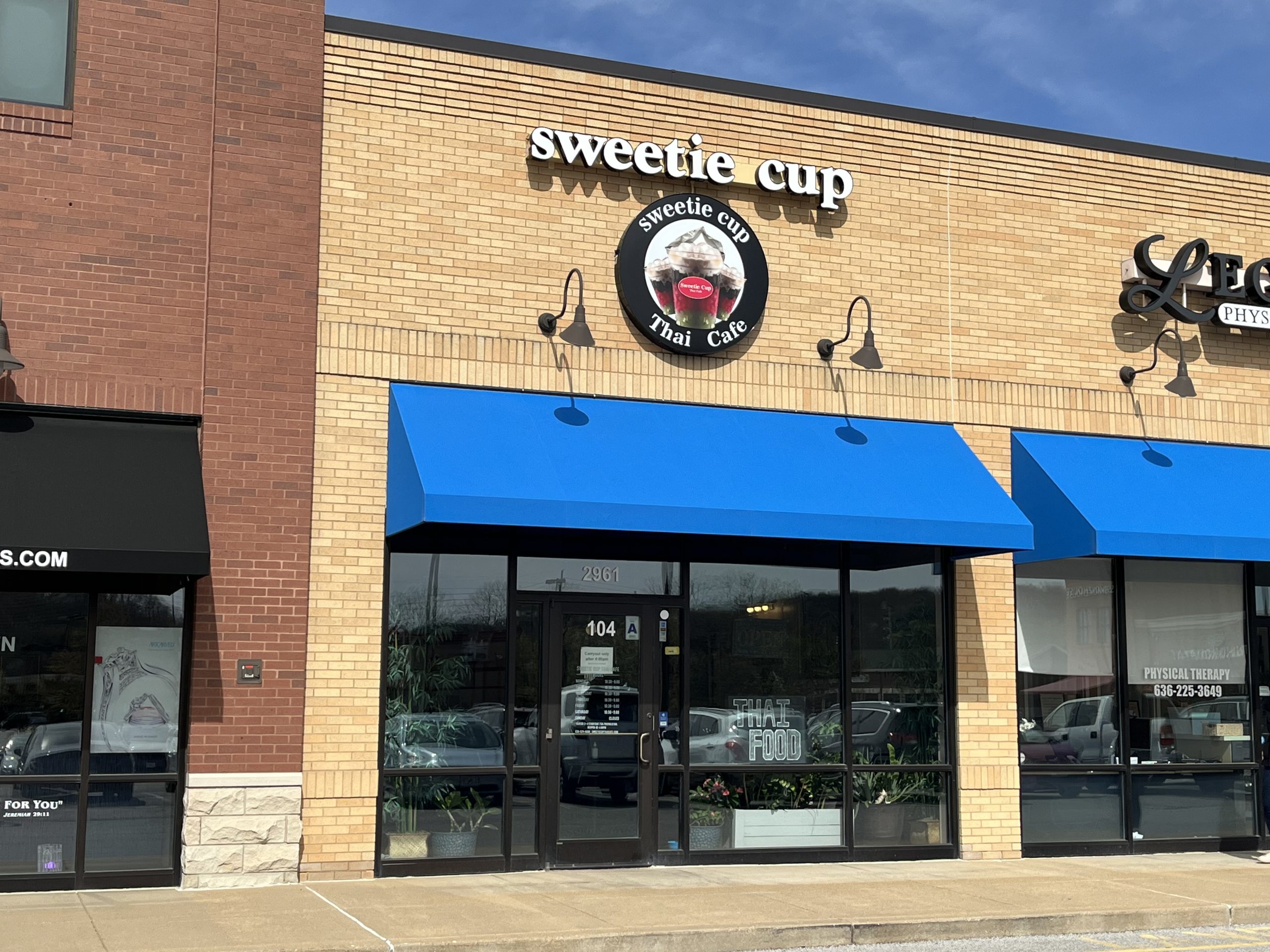 Sweetie Cup Thai Café Offers Delivery